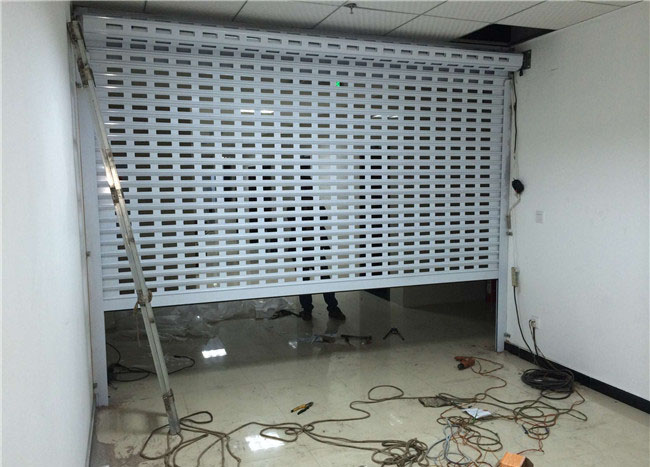 選購濟南鋁合金卷簾門的兩大優點你知道嗎？